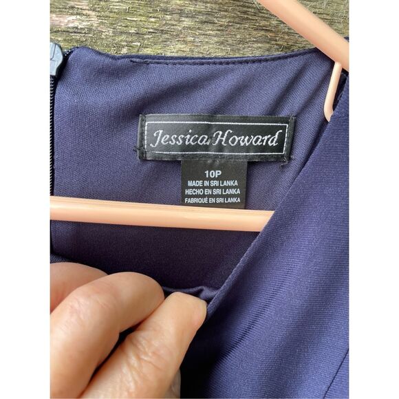 NWT Jessica Howard size 10P fit n flare dress. Lined cut out stripes on sleeves - Picture 9 of 11